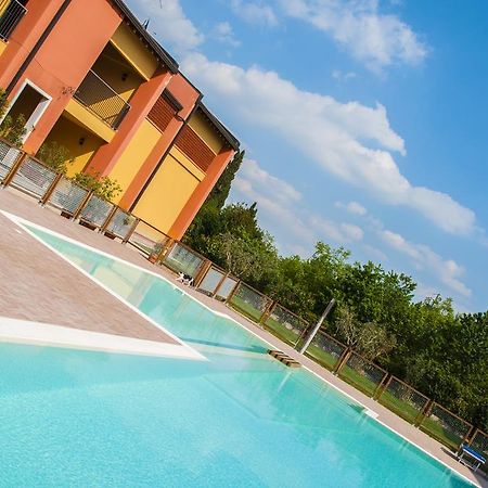 Agriturismo Ai Tre Fienili Ponti sul Mincio Exteriör bild