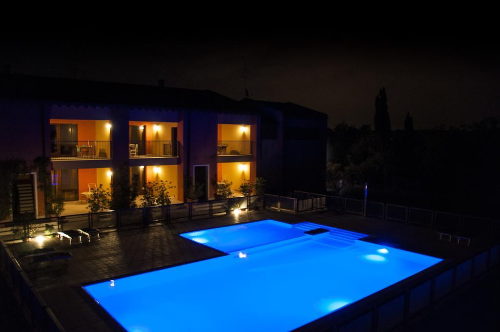 Agriturismo Ai Tre Fienili Ponti sul Mincio Exteriör bild